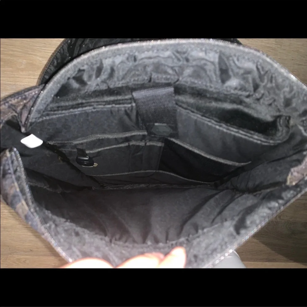 HEX Backpack - Picture 5 of 6